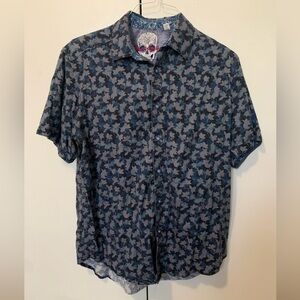 Robert Graham Short Sleeve Button-Up Shirt with a blue Floral Leaf Print